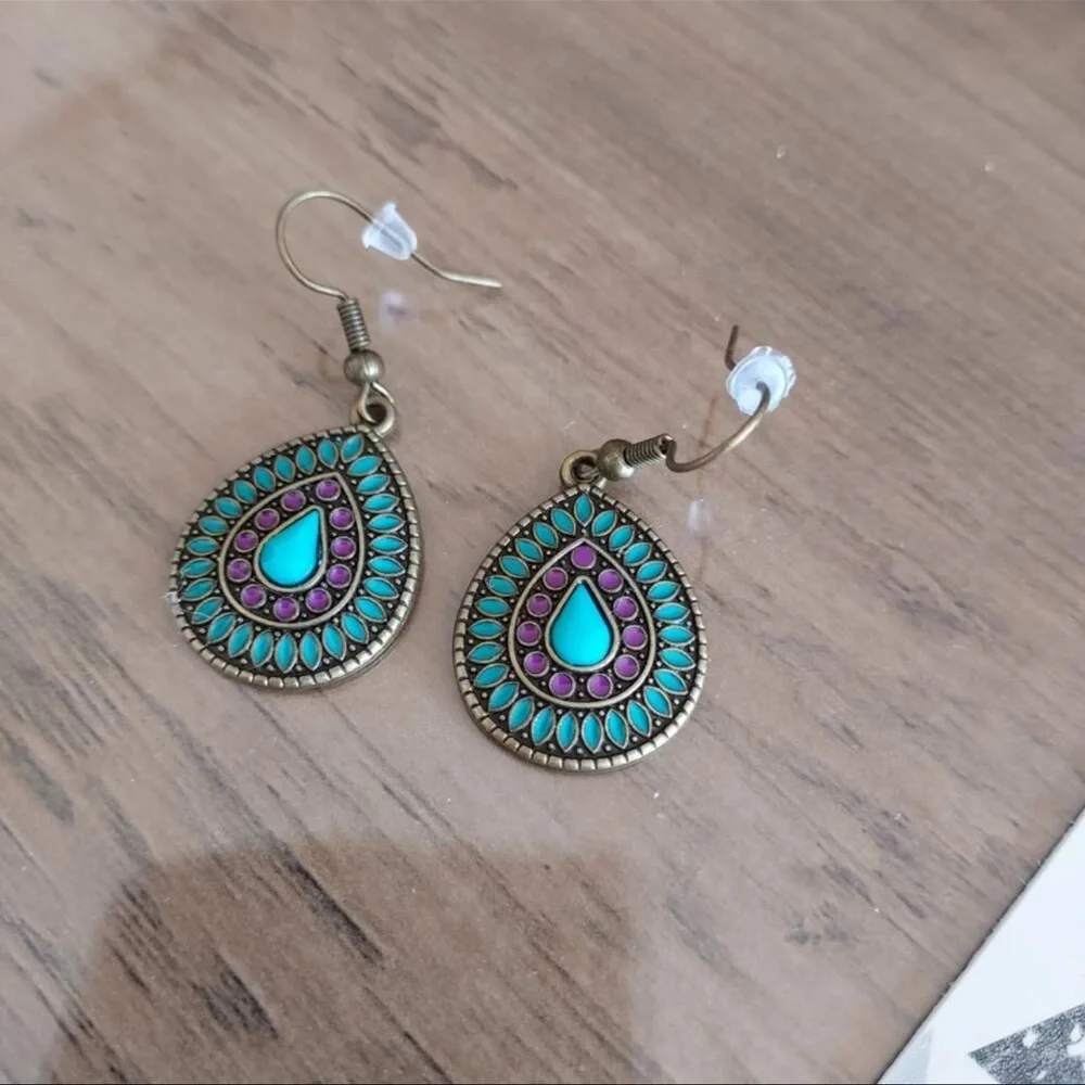 Fashion Jewelry beautiful teal